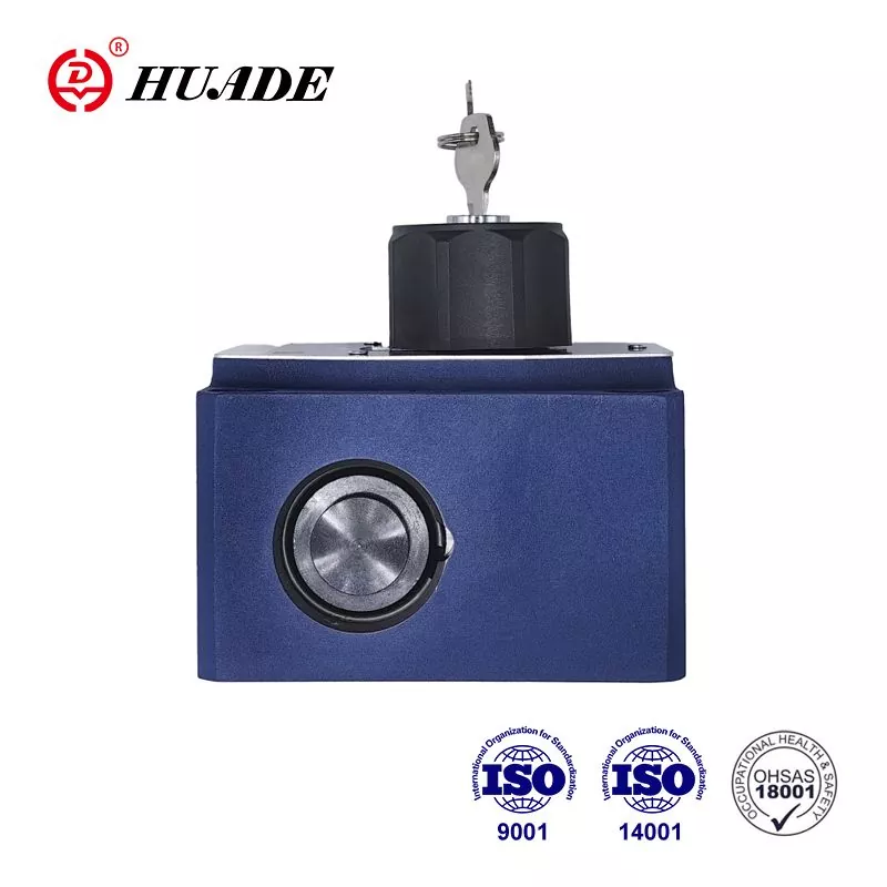 Hvordan justerer du en strømningskontrollventil?